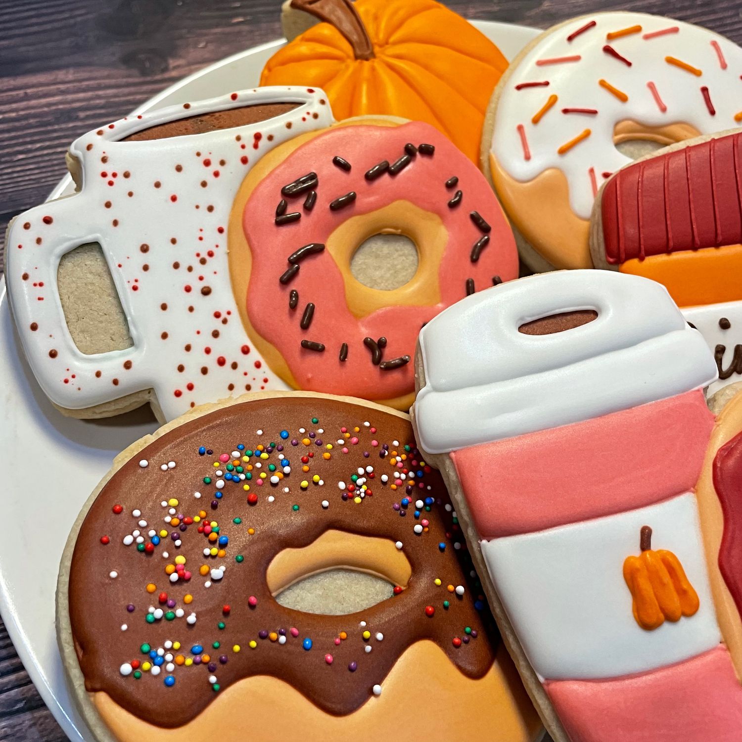 Spiced Latte and Donuts Decorating Kit (DOZEN)