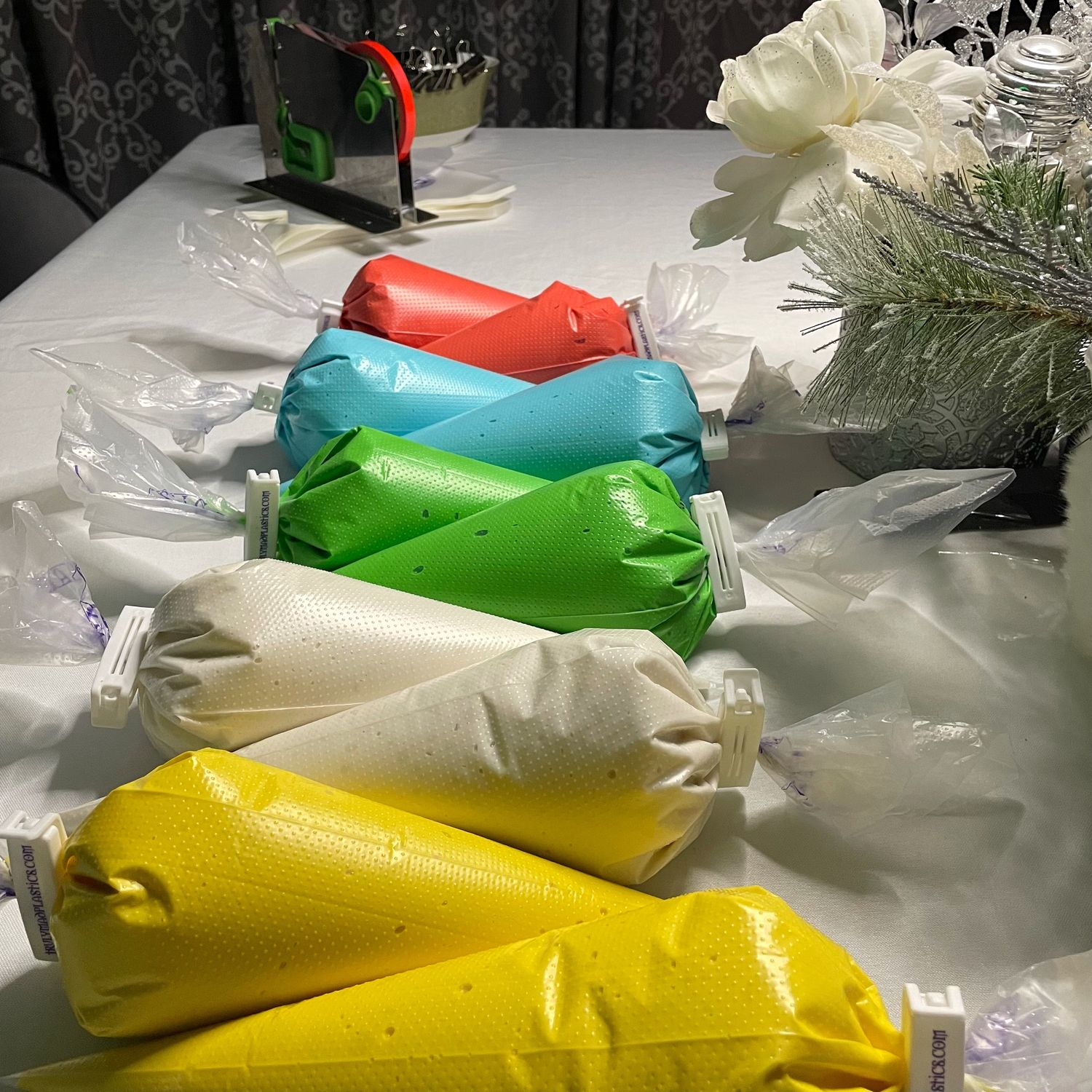 INDIVIDUAL SET OF ICING BAGS
