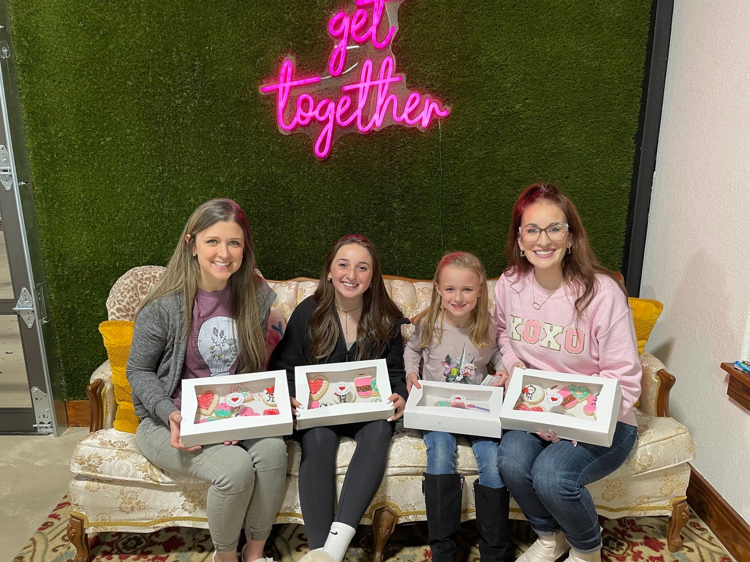 UNICORN REINDEER Cookie Decorating Workshop - TUESDAY, DEC 16th at 6:30 p.m. (BULLARD) UNICORN REINDEER Cookie Decorating Workshop - TUESDAY, DEC 16th at 6:30 p.m. (BULLARD)