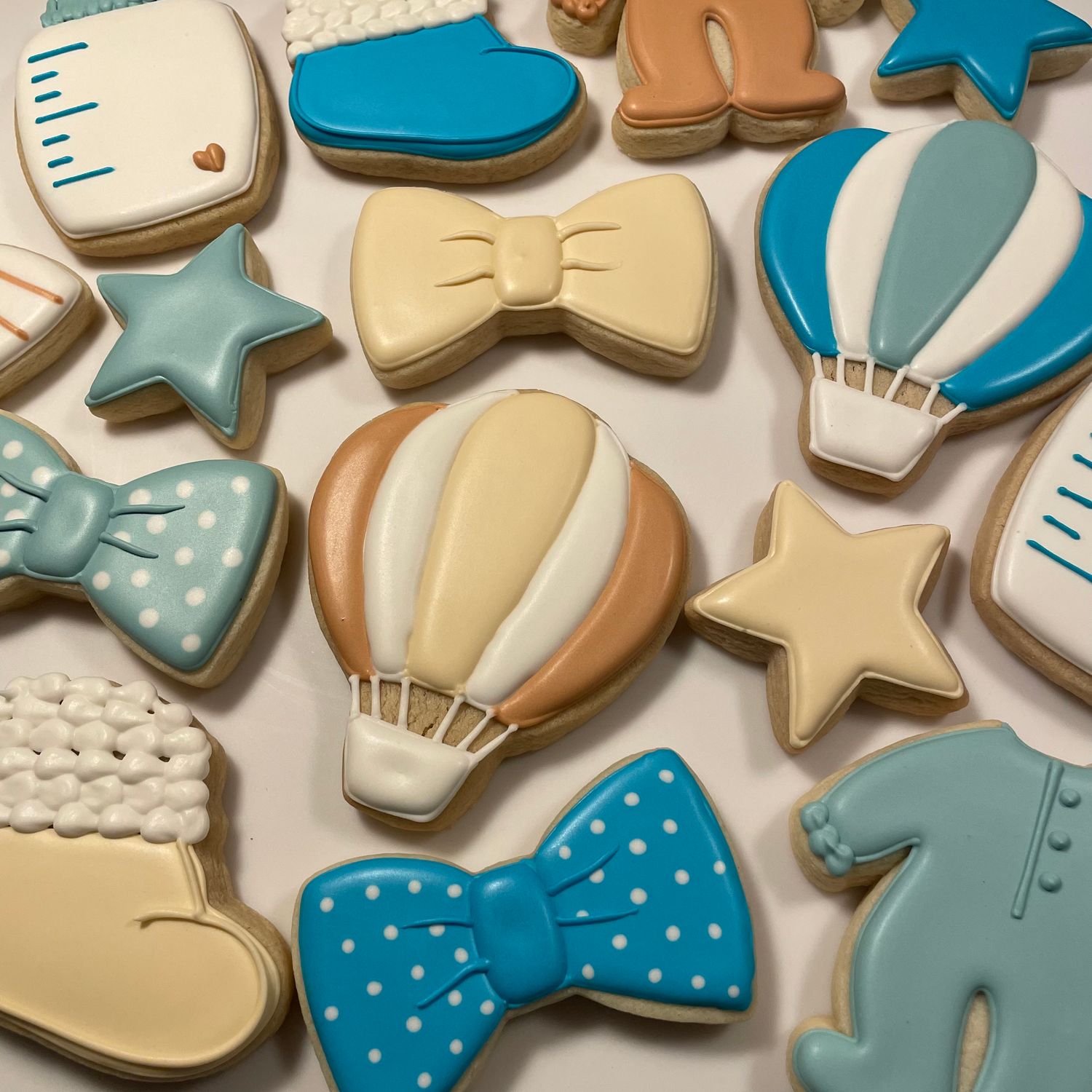 BABY HAND DECORATED COOKIES