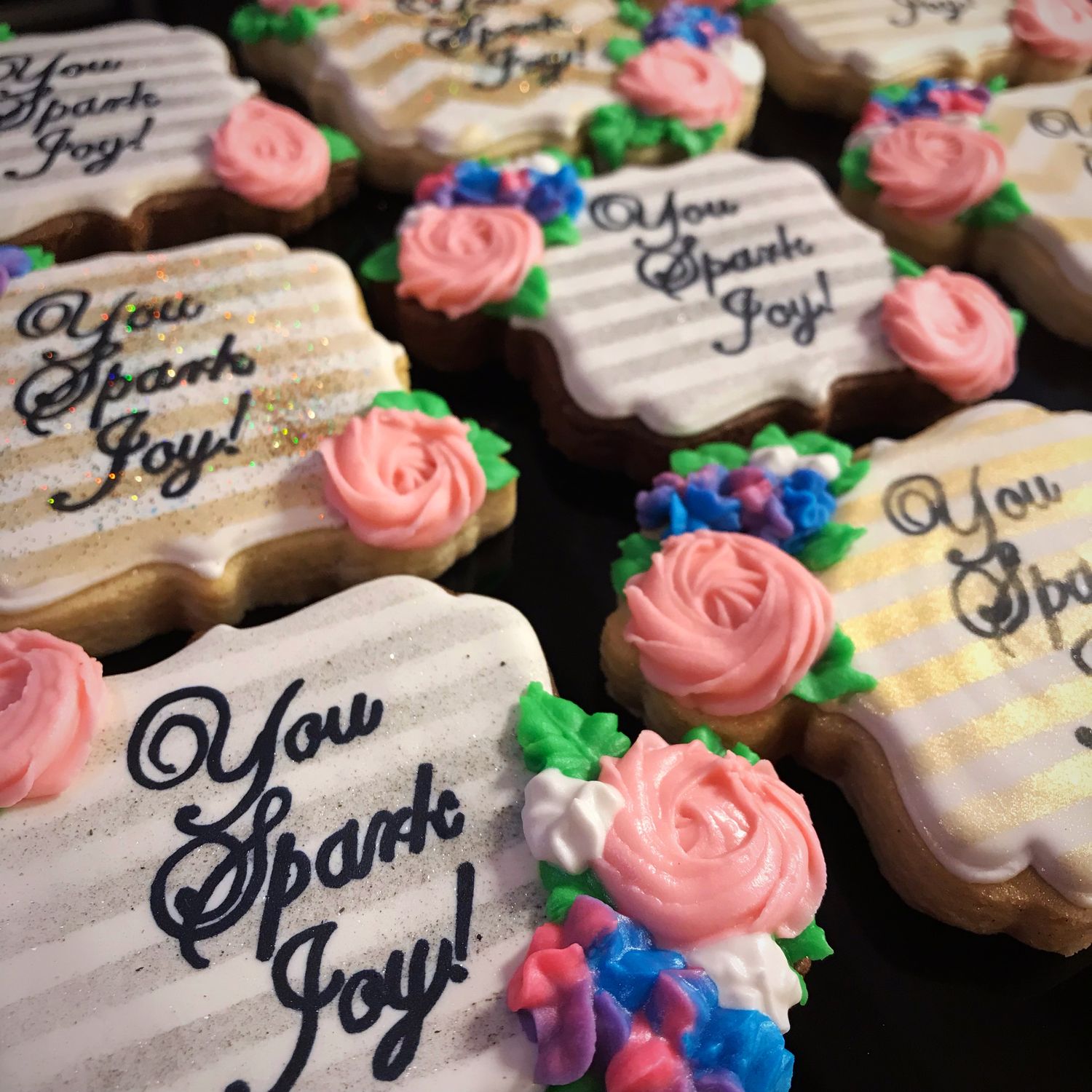 ALL ONE SHAPE DECORATED COOKIES ALL ONE SHAPE DECORATED COOKIES