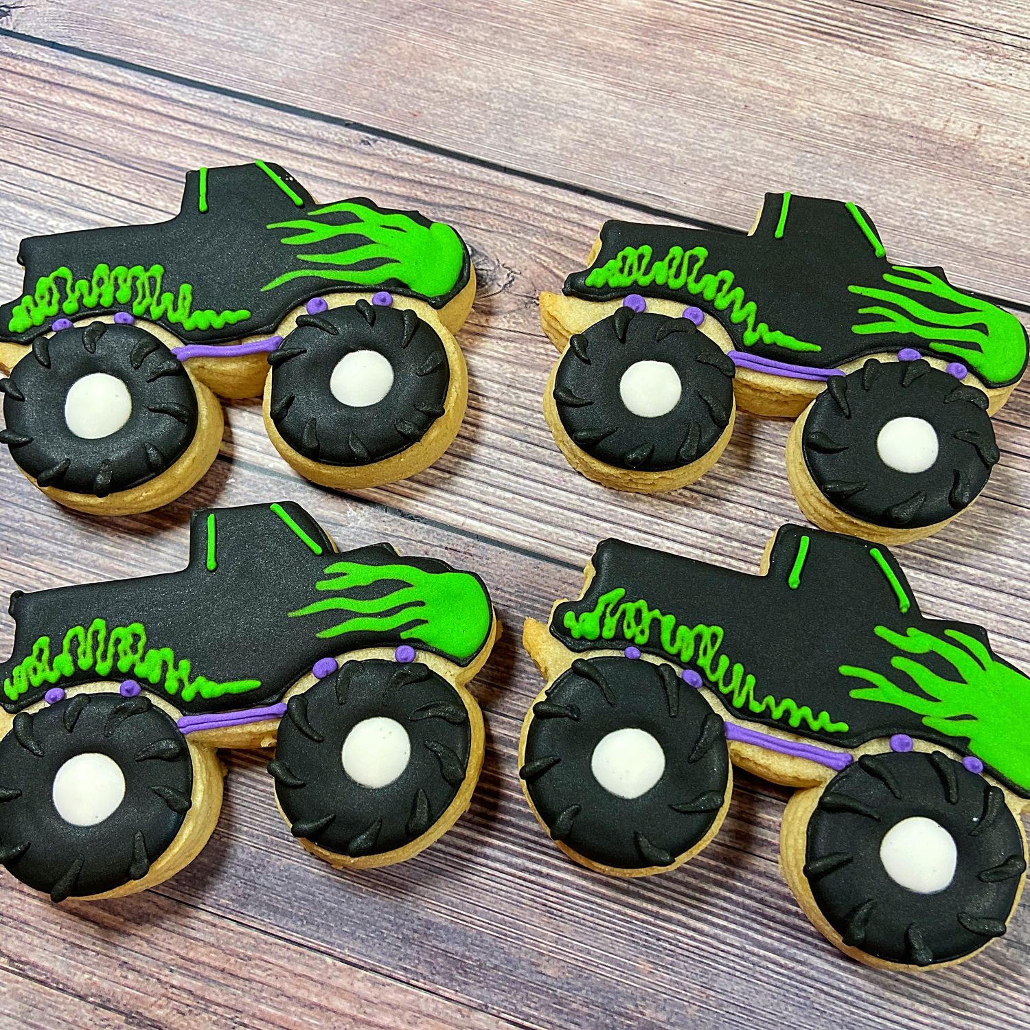 ALL ONE SHAPE DECORATED COOKIES ALL ONE SHAPE DECORATED COOKIES