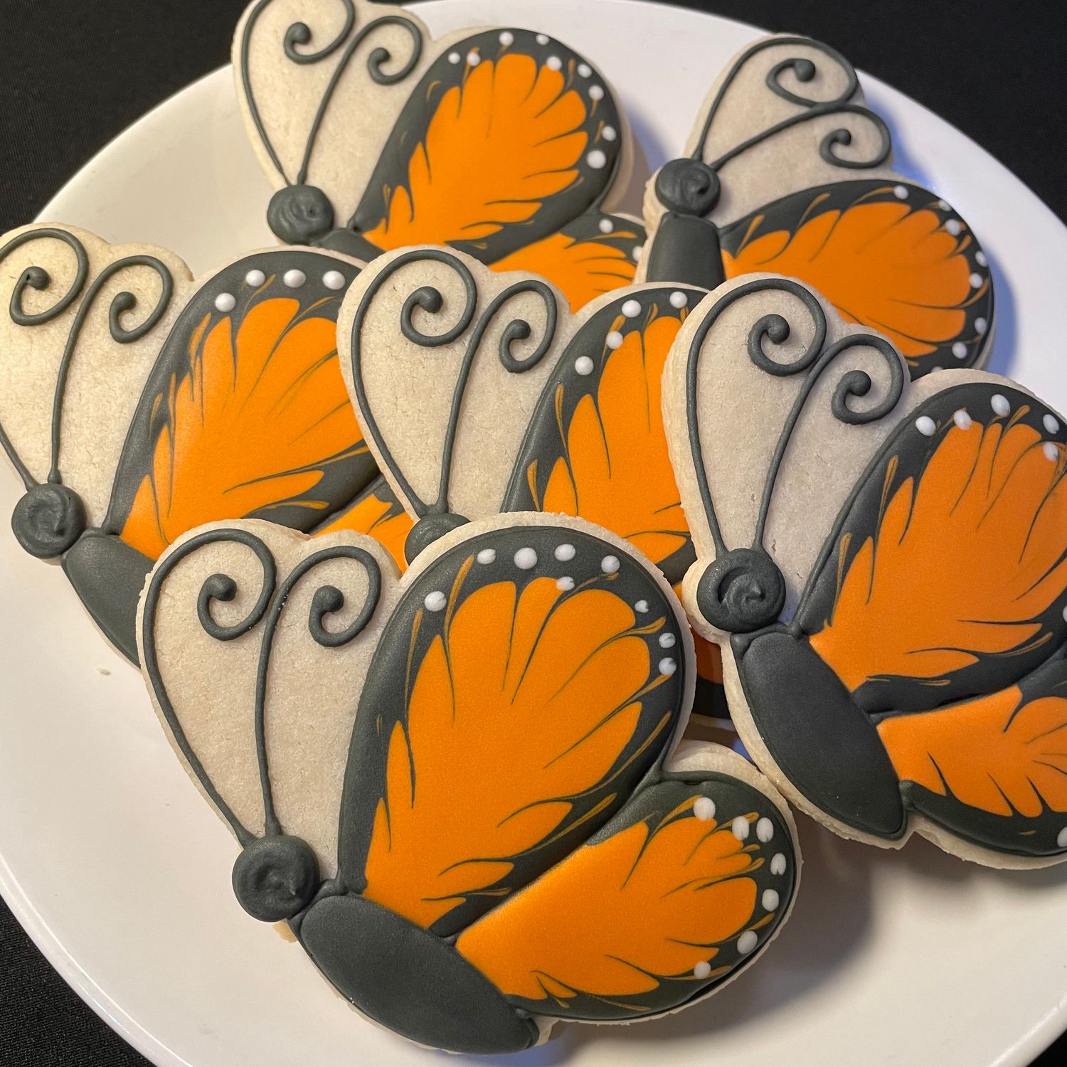 ALL ONE SHAPE DECORATED COOKIES ALL ONE SHAPE DECORATED COOKIES