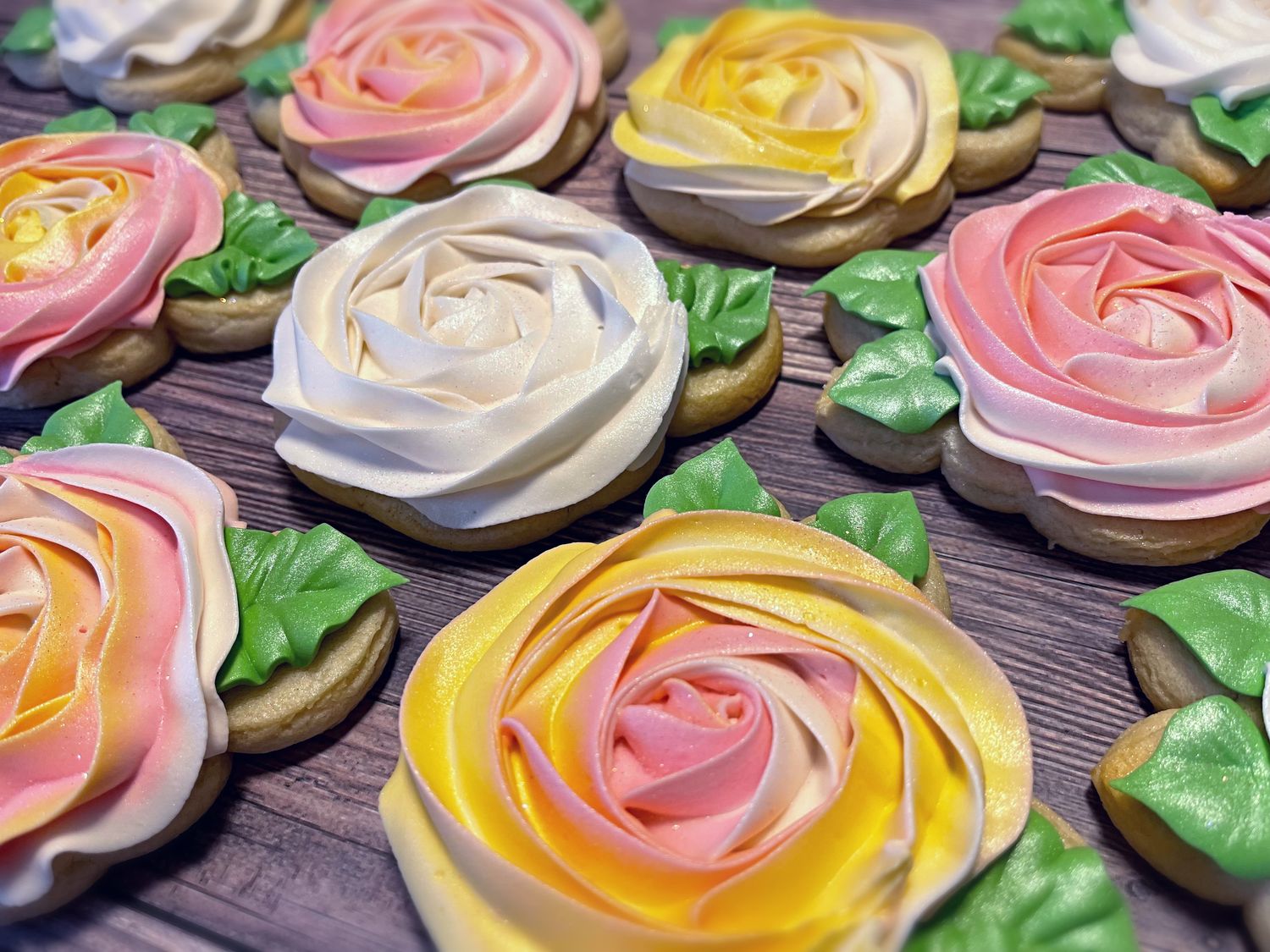 ALL ONE SHAPE DECORATED COOKIES ALL ONE SHAPE DECORATED COOKIES