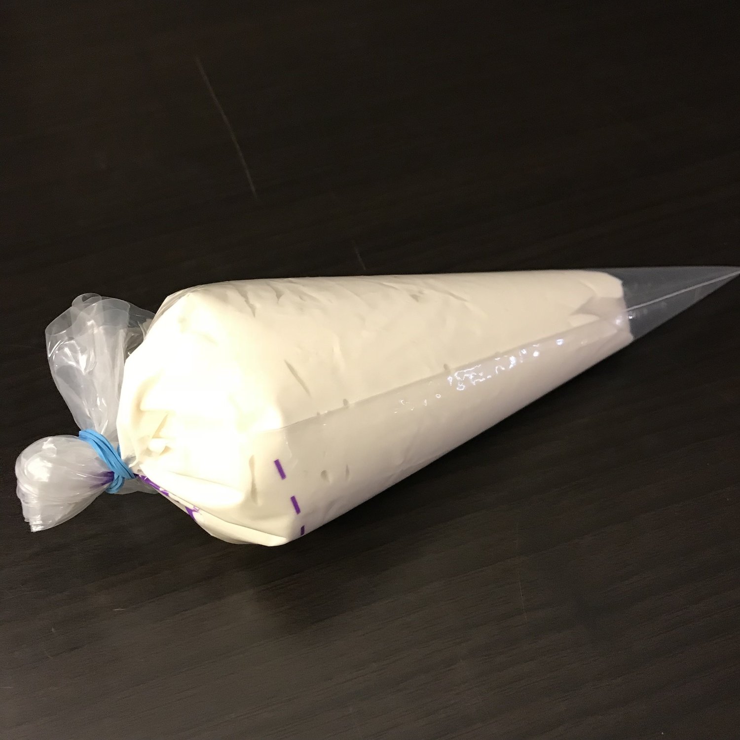 ROYAL OR BUTTERCREAM ICING (12 oz)