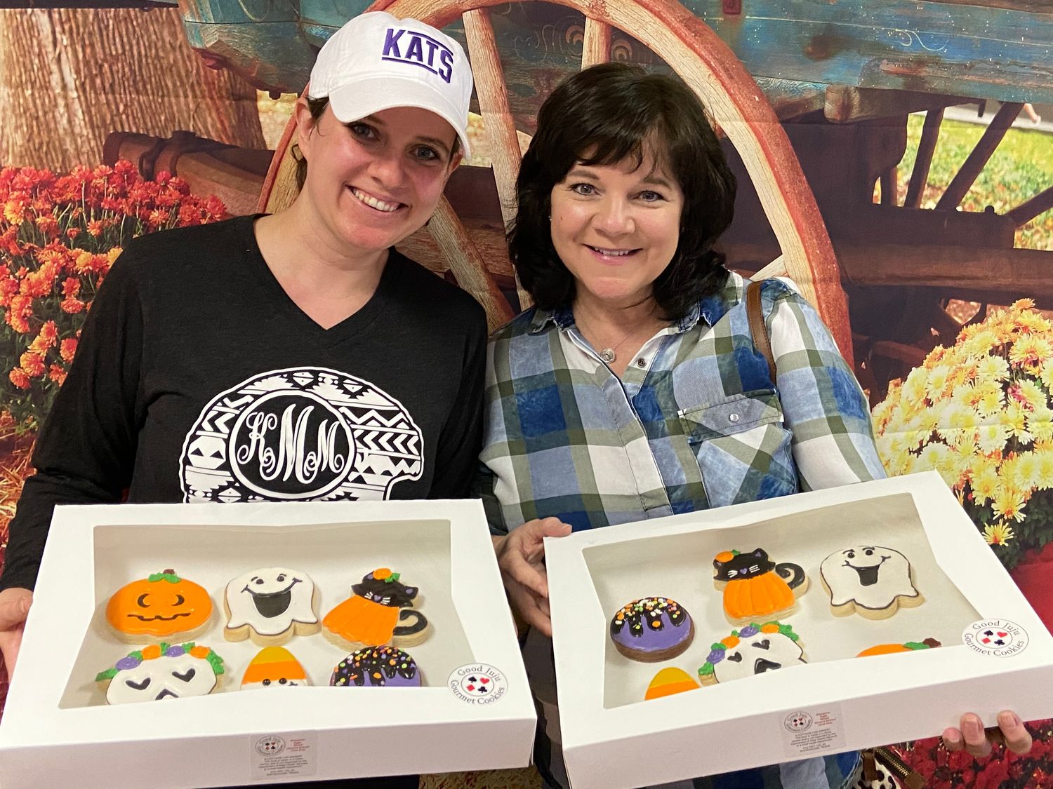 SWEATER WEATHER Cookie Decorating Workshop - SATURDAY, Oct 17th at 6 pm