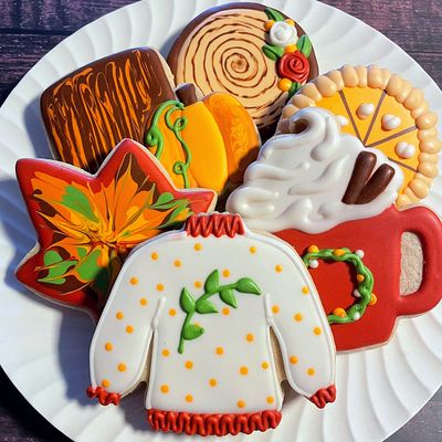 SWEATER WEATHER Cookie Decorating Workshop - SATURDAY, Oct 17th at 6 pm