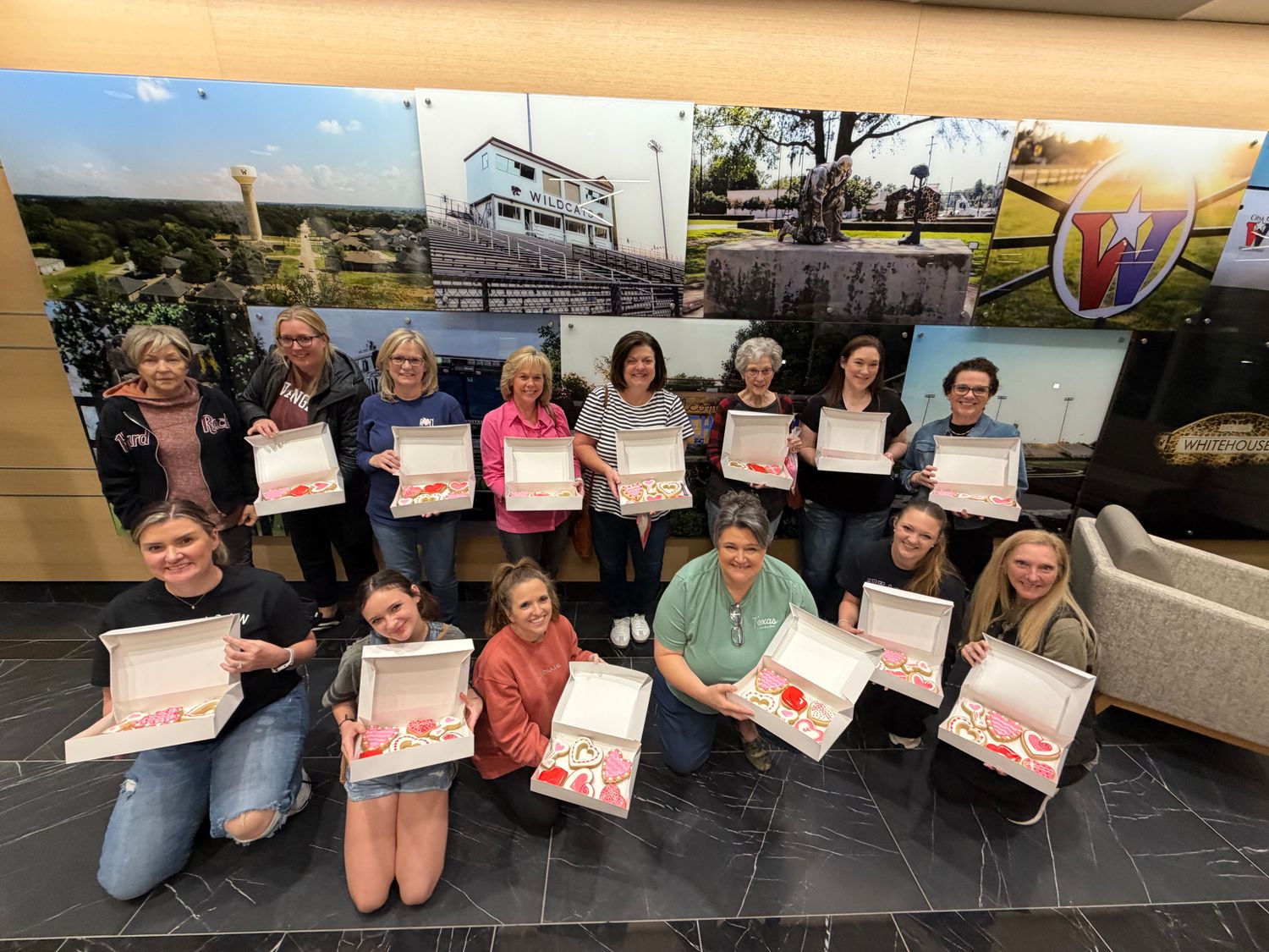 HAPPY EASTER Cookie Decorating Workshop - THURSDAY, MARCH 26th at 6 p.m. (WHITEHOUSE)