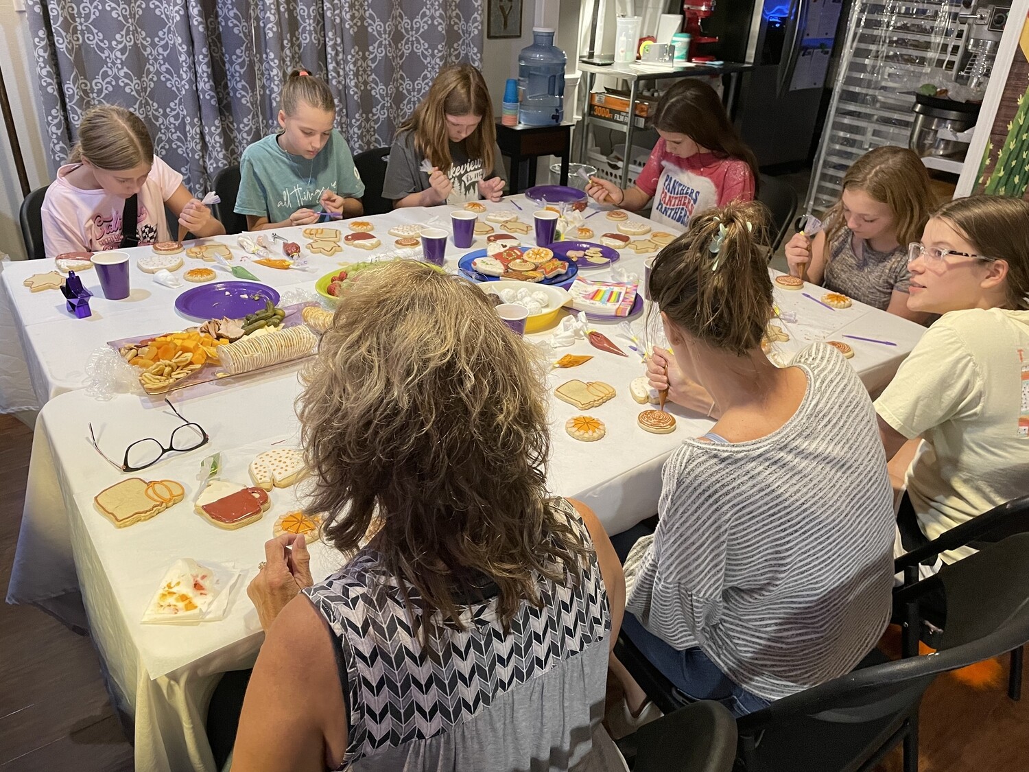 HELLO FALL Decorating Workshop - SATURDAY, Oct 17th at 4 p.m. HELLO FALL Decorating Workshop - SATURDAY, Oct 17th at 4 p.m.