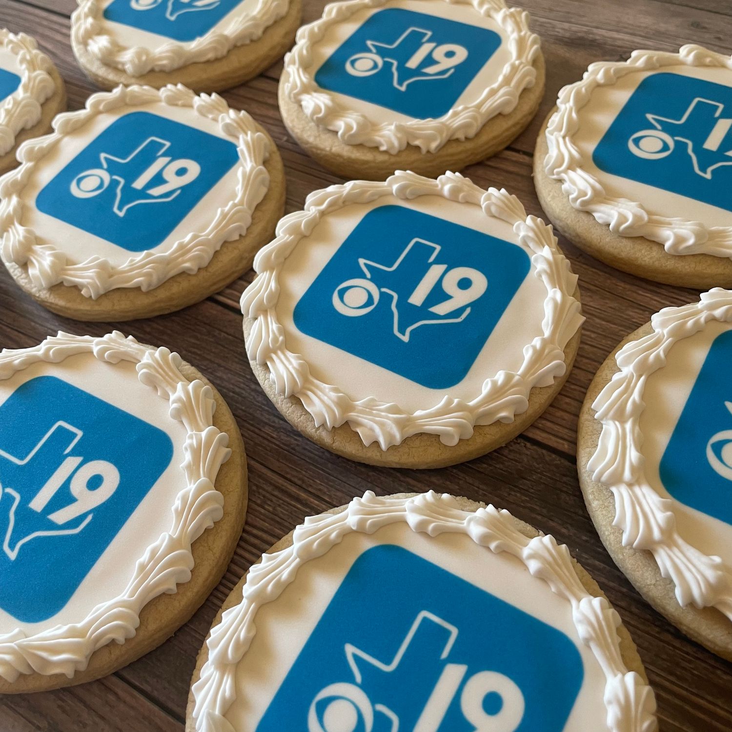 ROUND EDIBLE IMAGE COOKIES (Dozen)