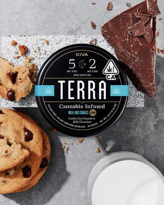 Milk &amp; Cookies 5:2 CBN Bites 100mg THC/40mg CBN | Terra/Kiva