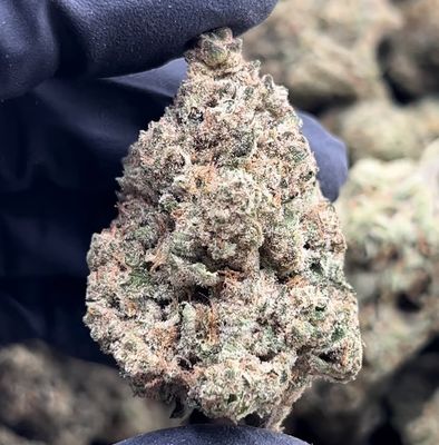 Wedding Cake 3.5g (28% THC)