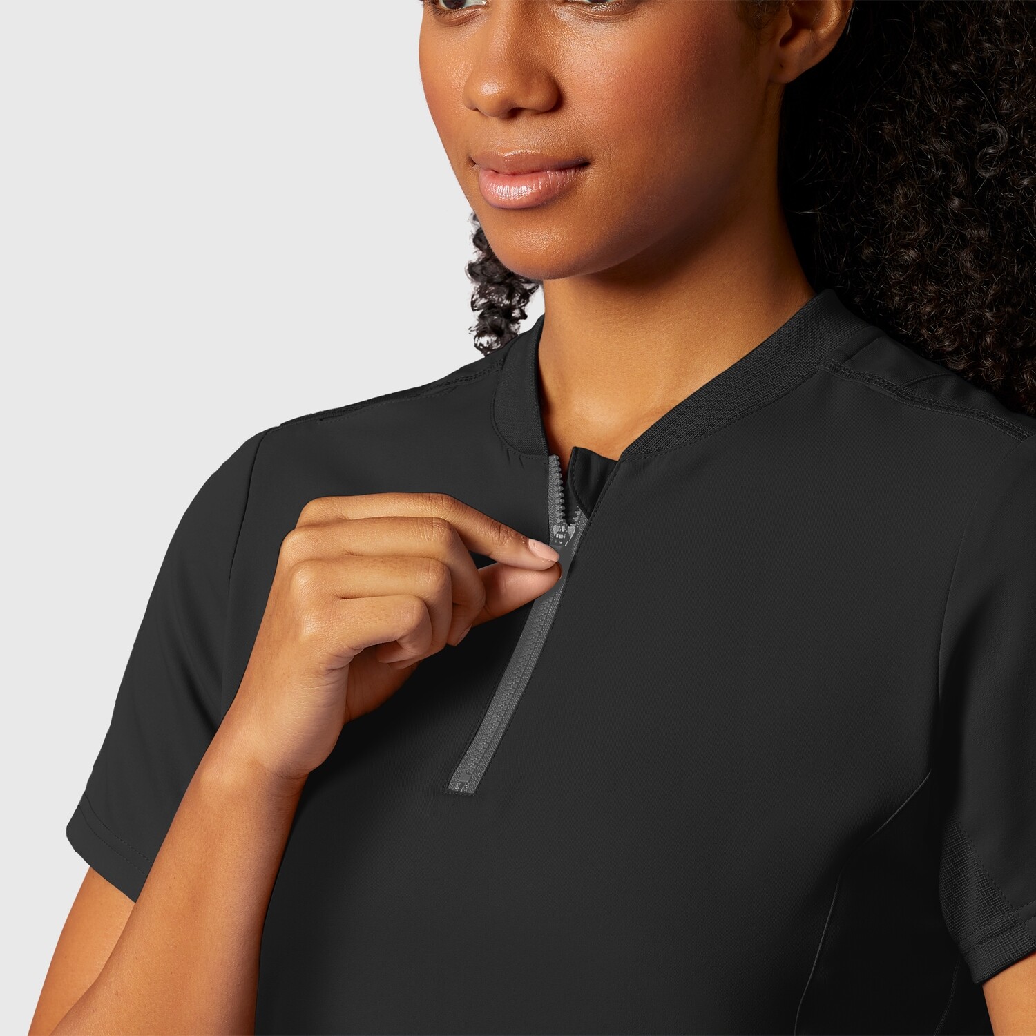 Casacca donna 6422 scollo con zip black