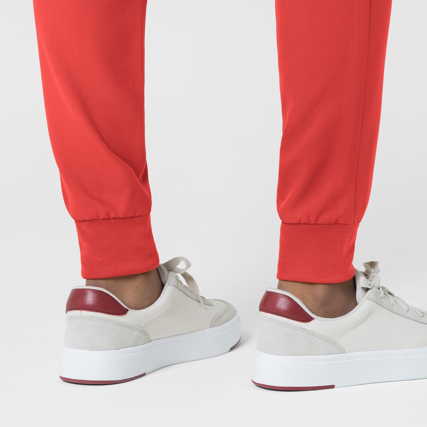 Pantalone donna 5122 jogger cherry tomato