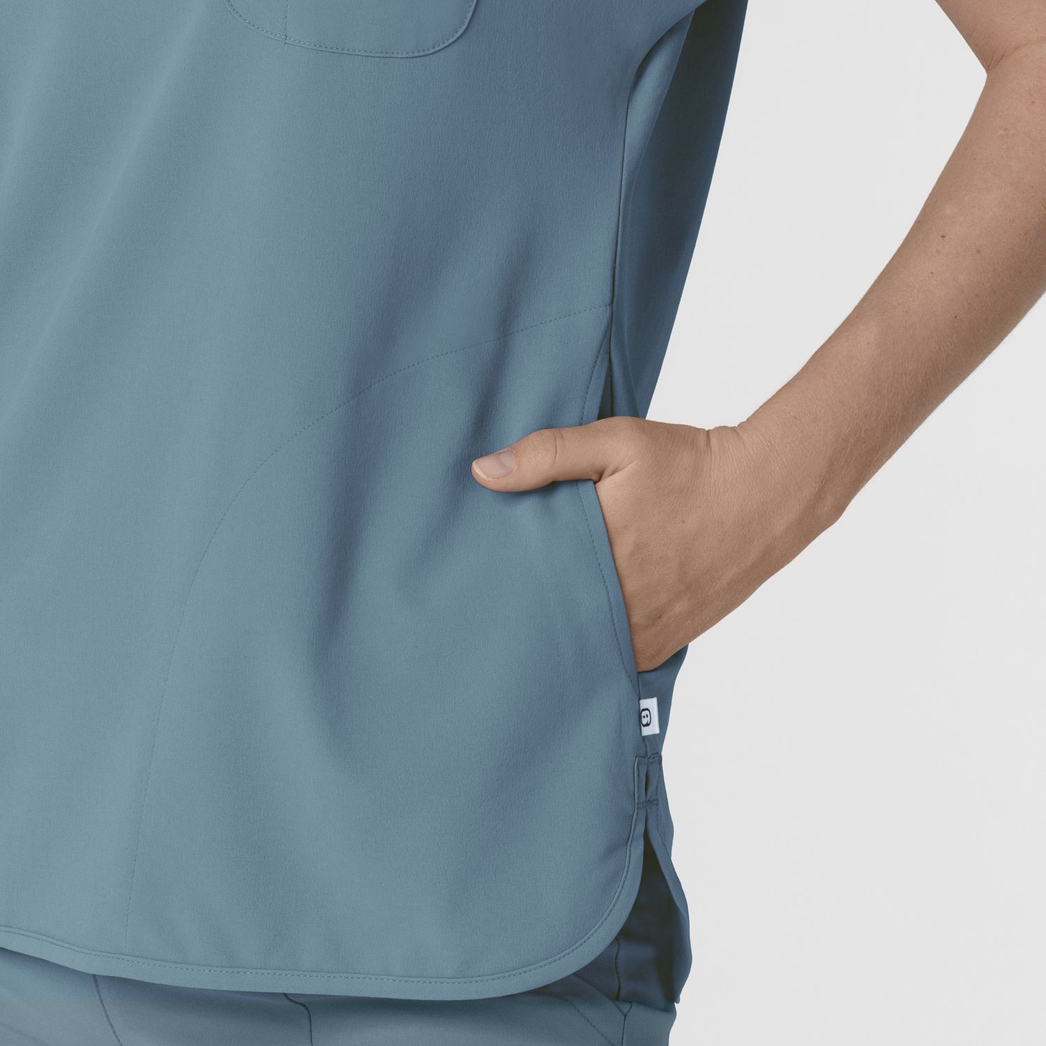 Casacca donna 6634 scollo a V arrotondato elemental blue