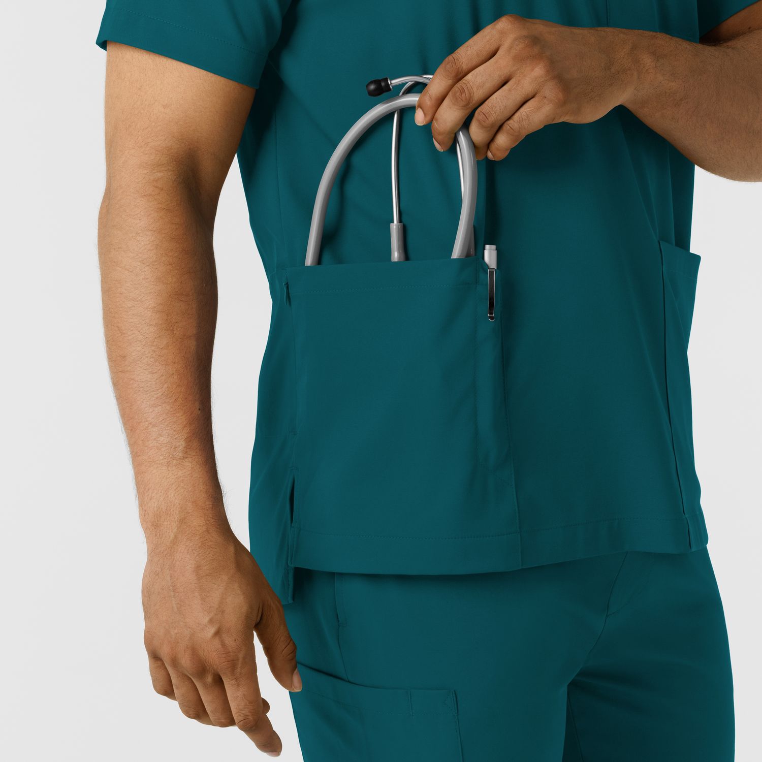Casacca uomo 6351 scollo a V caribbean blue