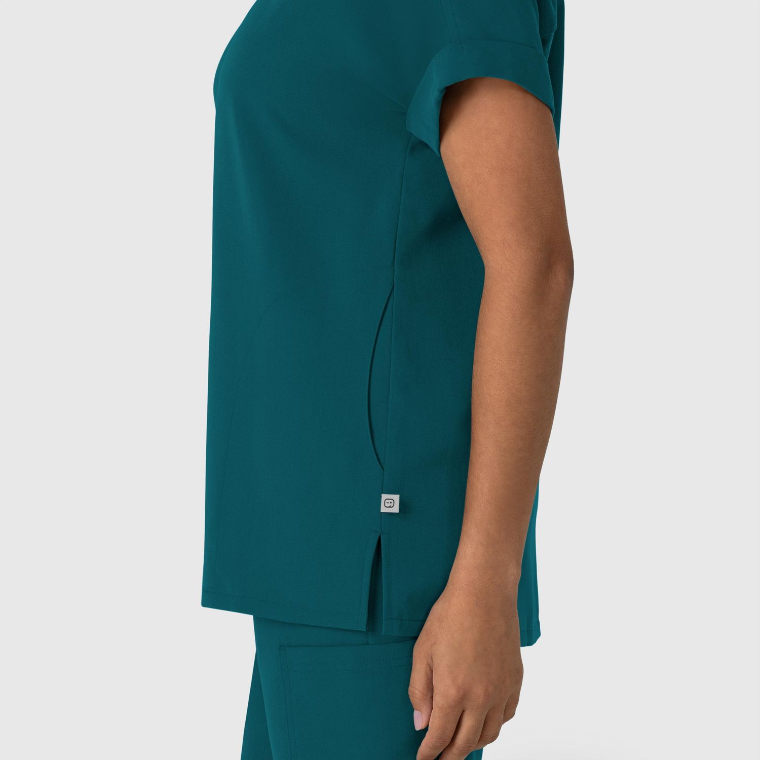 Casacca donna 6232 scollo a V spalle basse caribbean blue