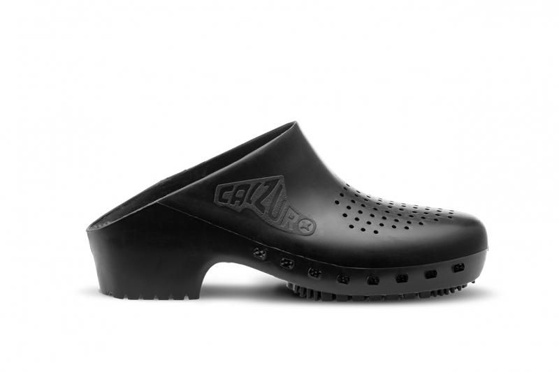 Zoccolo CALZURO Classic con fori Nero