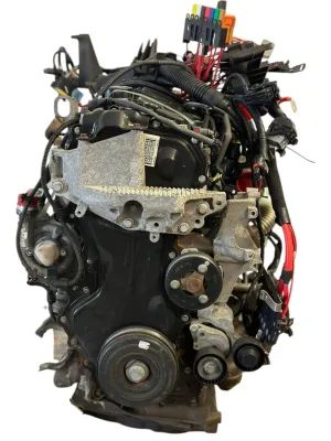 M9T870 пълен двигател M9T Nissan NV400 2.3 dCi 125 Hp FWD