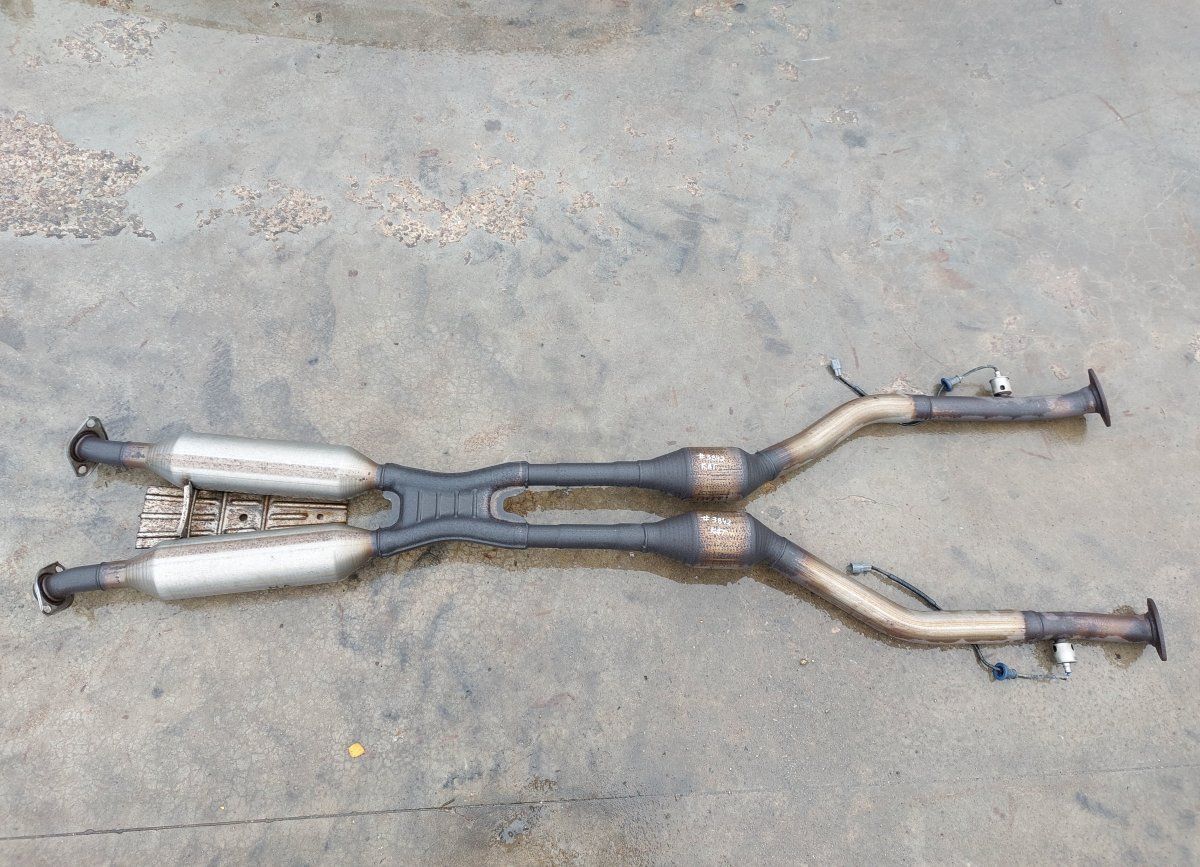 1741031D00 Catalyc Converter LEXUS GS IV (2011-2020)