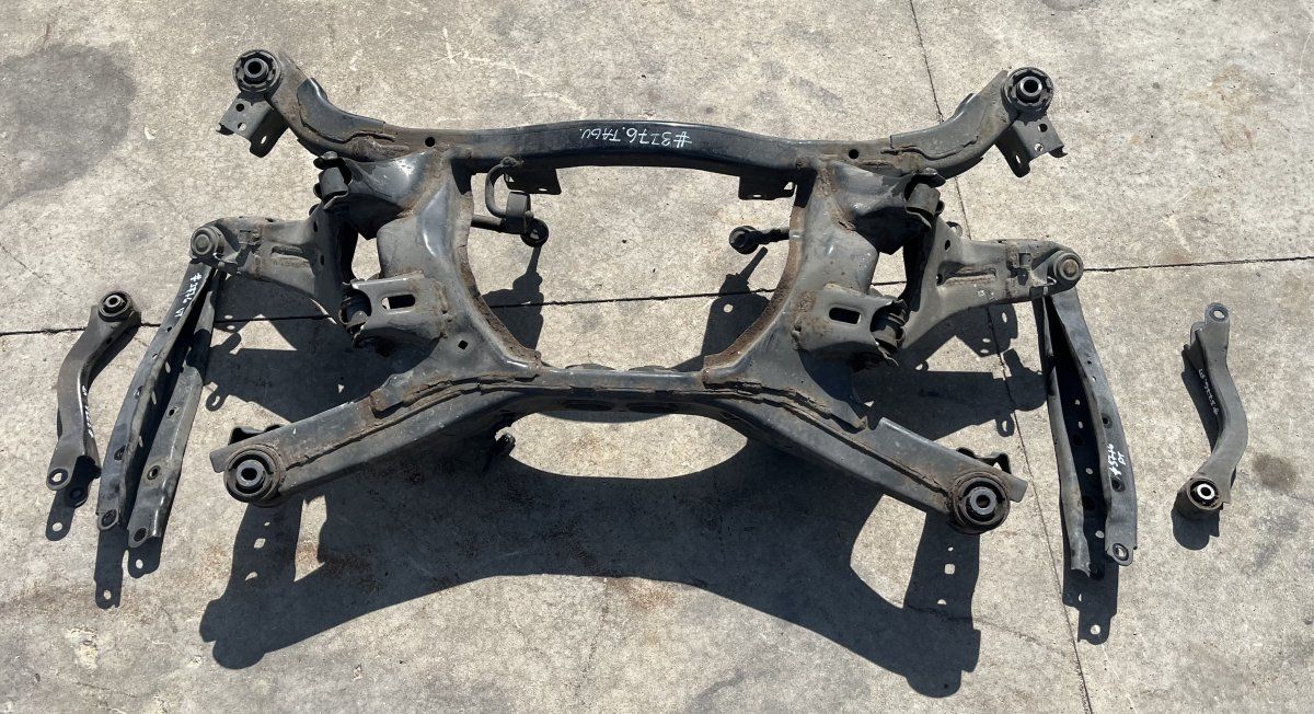 20152VA010 20252FJ020 20252FJ030 20250AL011 20250VA010 Rear axle Beam SUBARU LEVORG I (VM) (2015-2020)