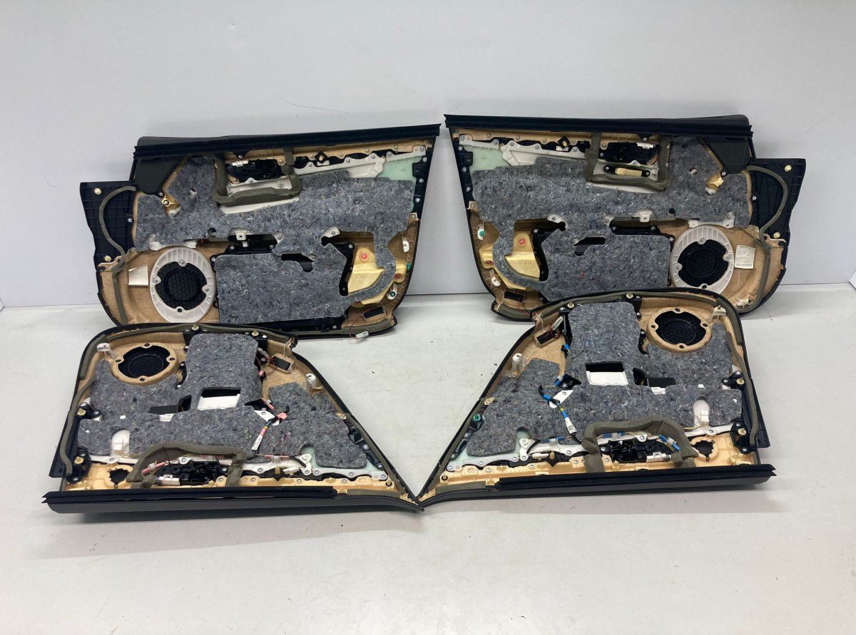 6764030Q2042 6763030Q2042 6761030M1042 6762030M4042 Set Of Seats LEXUS GS IV (2011-2020)