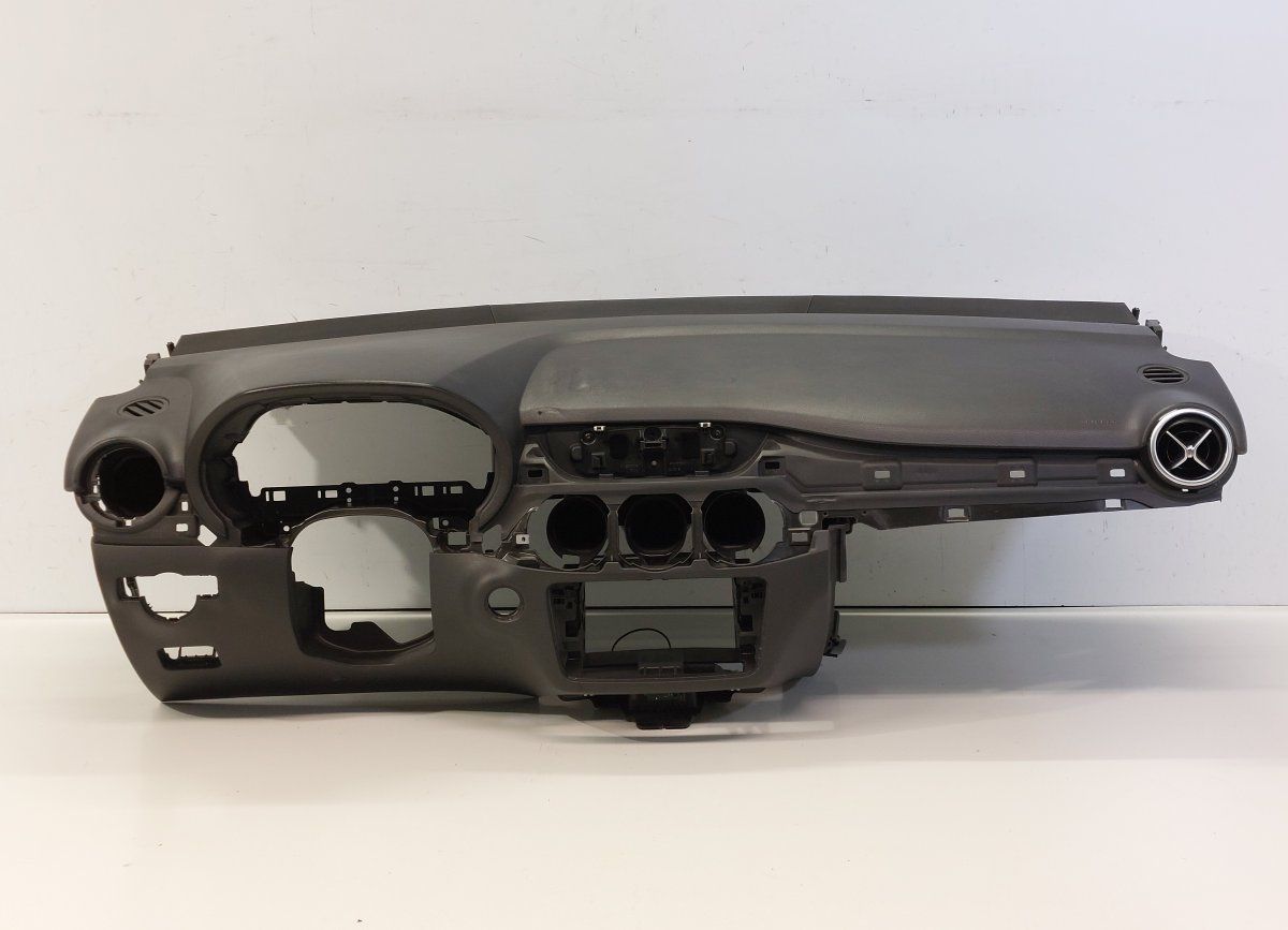 A2466802002 2466802002 A2468600402 Dashboard MERCEDES-BENZ B-CLASS (W246, W242) (2011-2018)