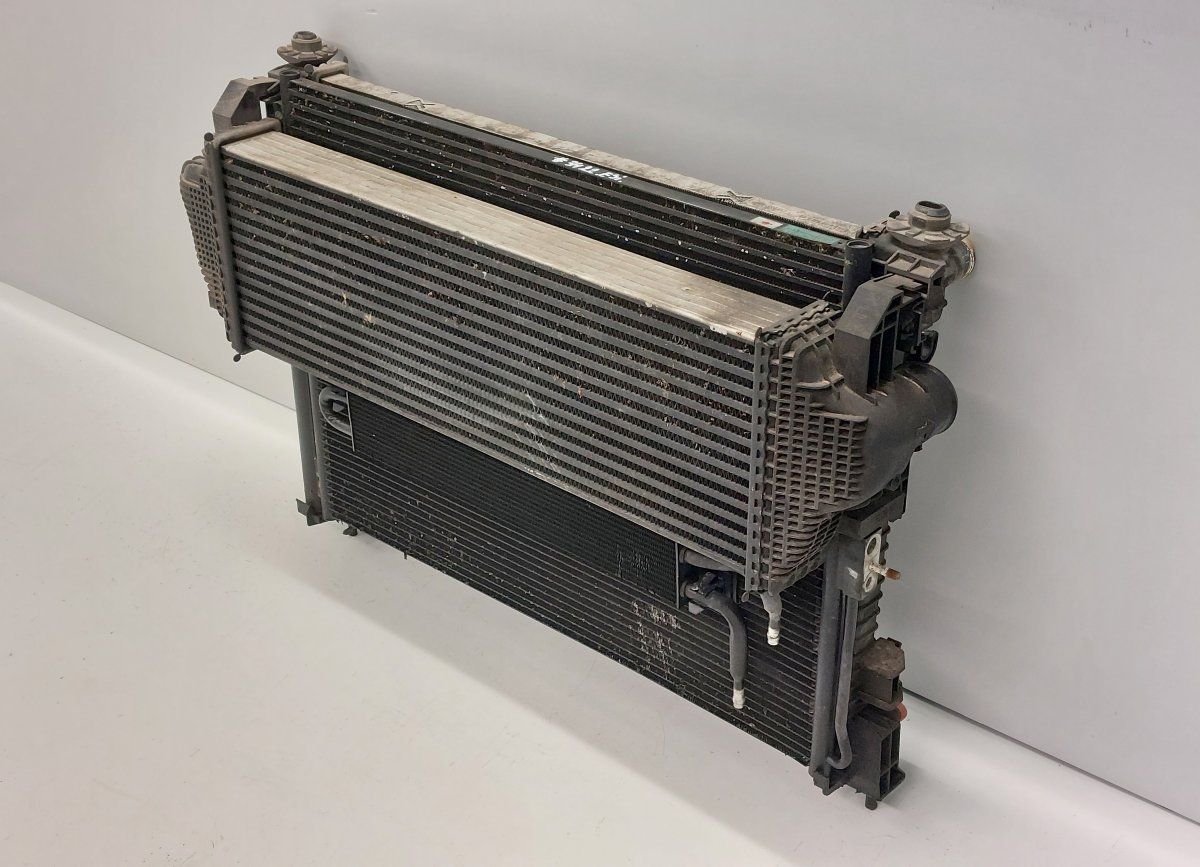 55038003AG 55038004AD 68069651AC Radiator set JEEP GRAND CHEROKEE IV (WK, WK2) (2010-2021)