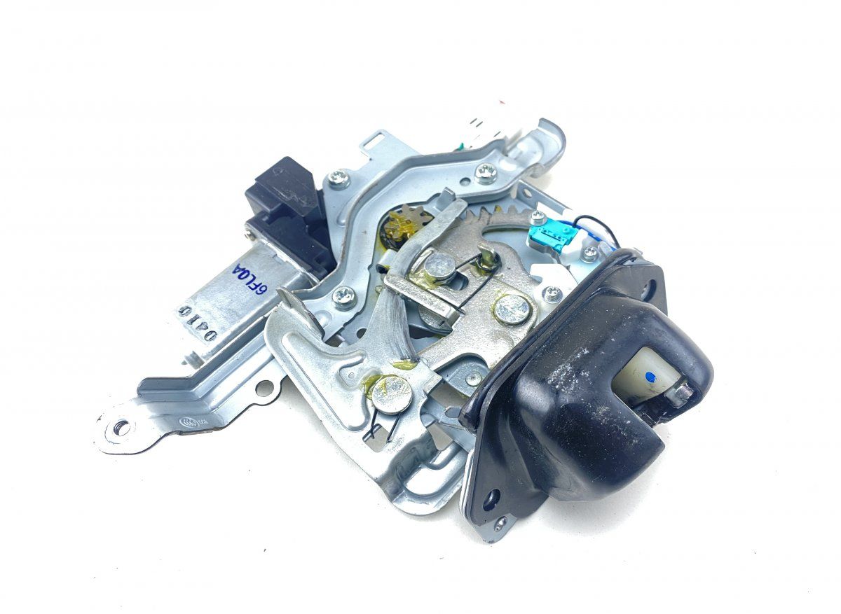 905007FM0A Bootlid / tailgate lock NISSAN X-TRAIL (T32_) (10.13-)