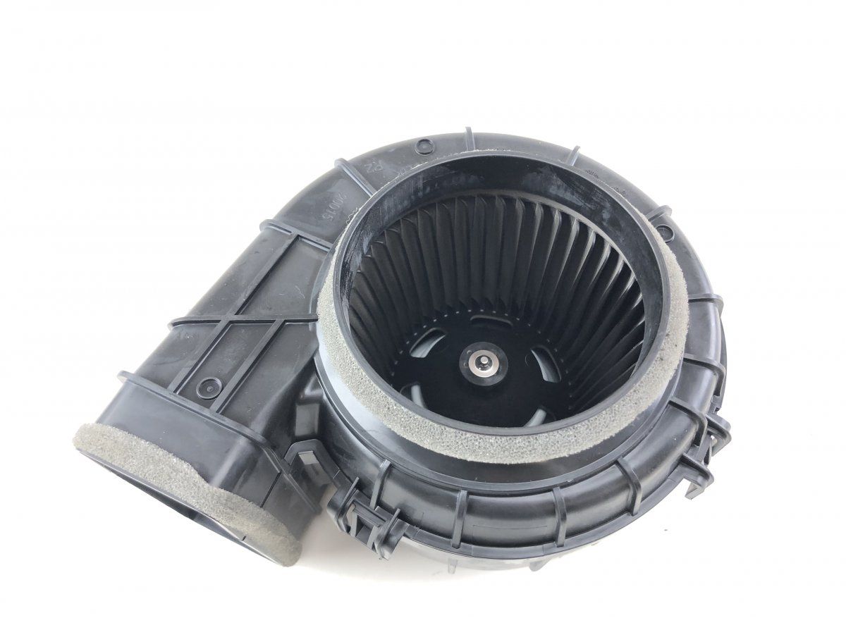 G923033050 Battery / parts, other LEXUS ES VII (2018-)