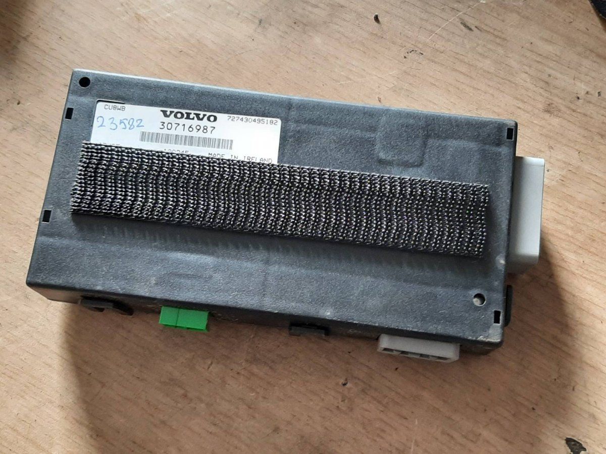 30716987 Towbar control unit VOLVO S80 II (AS) (2006-2016)