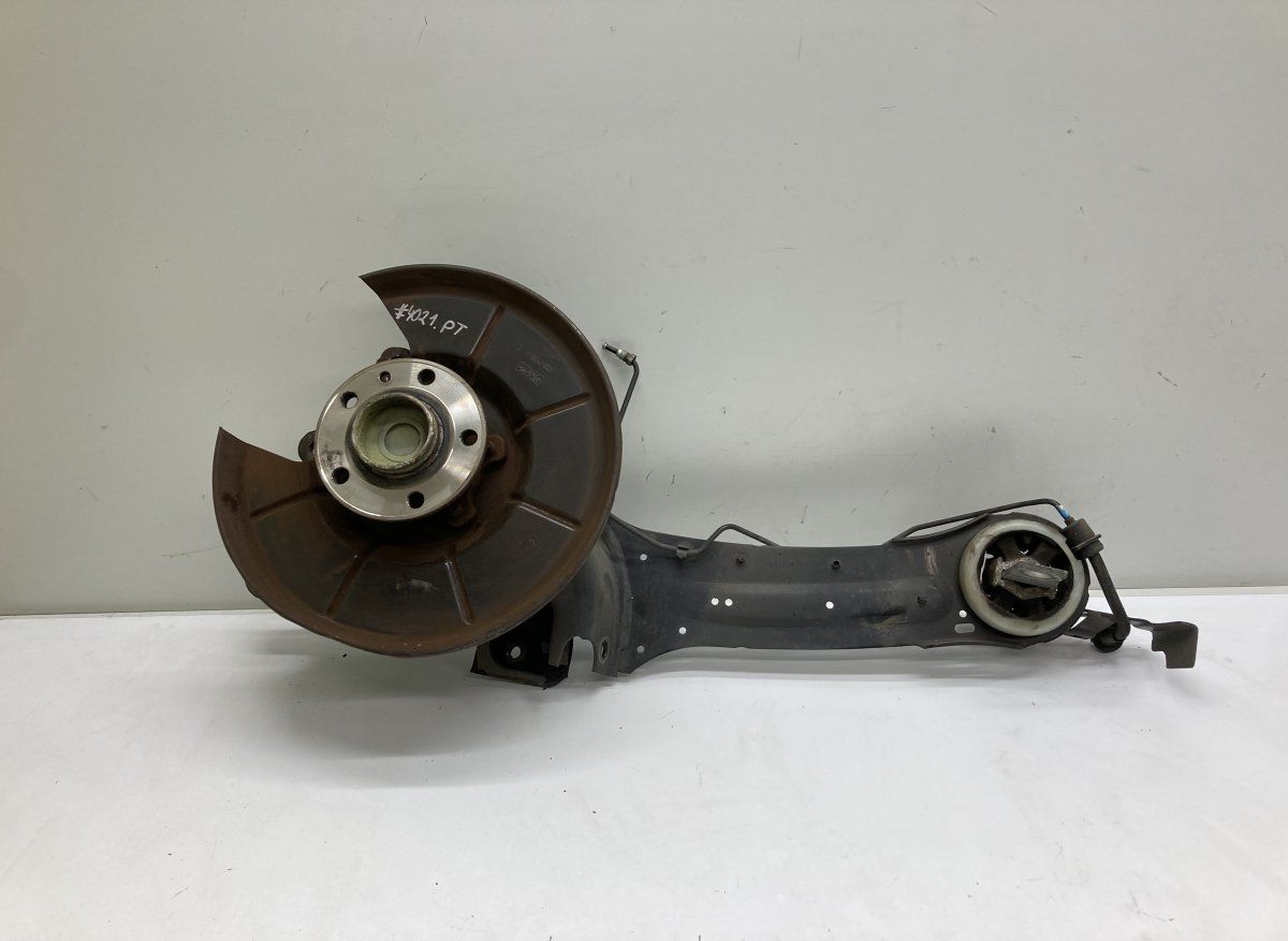 31476213 Корпус на колесен лагер заден десен VOLVO XC60 I (2008-2017)