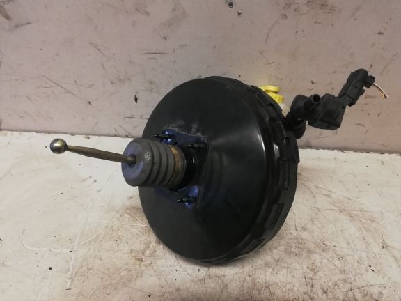 Brake Servo VW TOUAREG I (7L) (2002-2010)