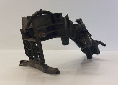 8R0805607 закрепване на фара ляво AUDI Q5 (8R) (2008-2016)