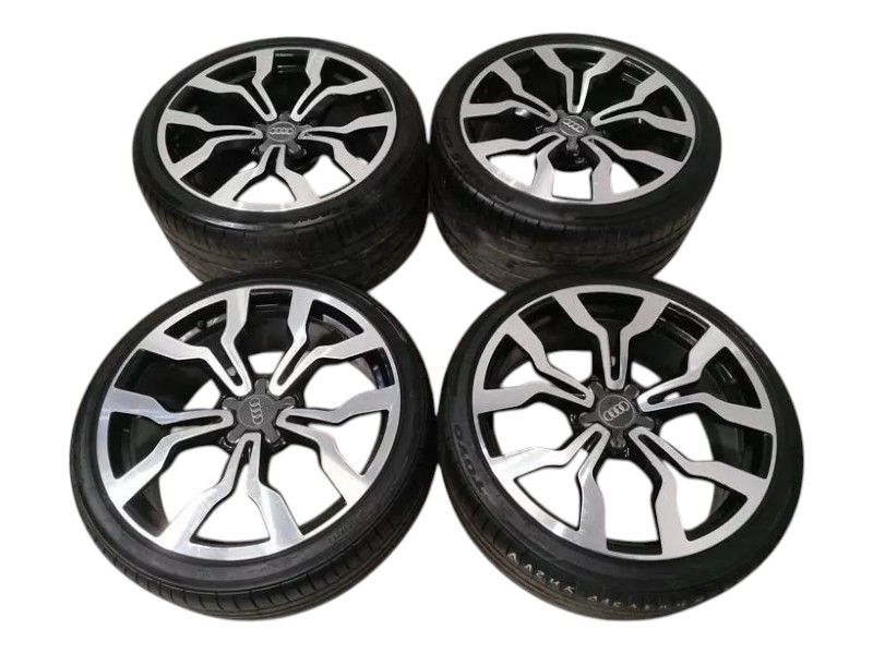 AUDI R8 TYPE 42 V10 5.2 SPYDER Alloy Wheel SET 420601025AK