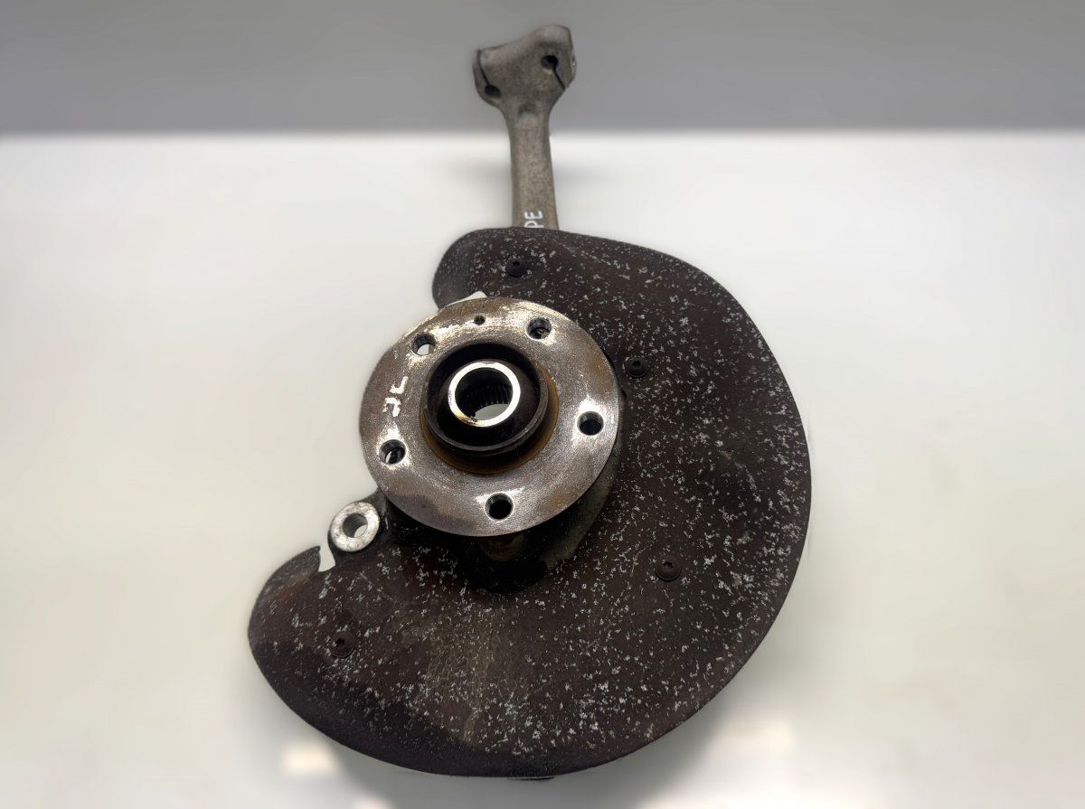 4G0407242C Wheel bearing housing front right AUDI A6 / A6 ALLROAD (C7, 4G) (2010-2018)