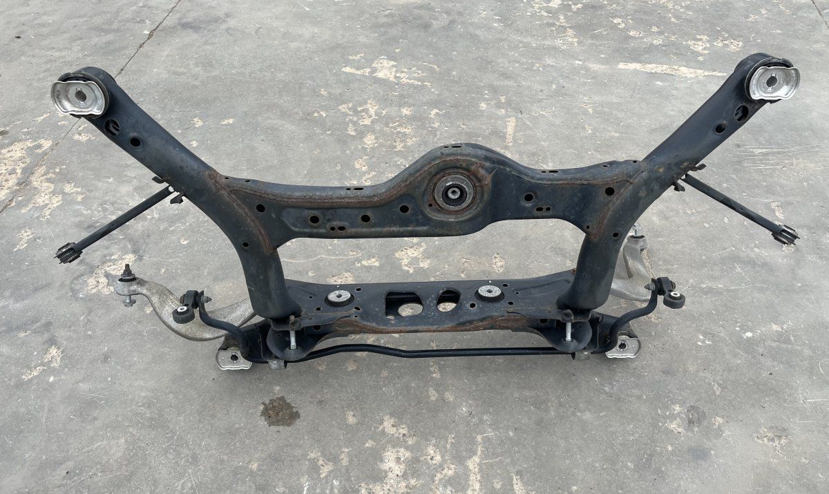 4G0505235R 4G0511305G Rear axle Beam AUDI A6 / A6 ALLROAD (C7, 4G) (2010-2018)