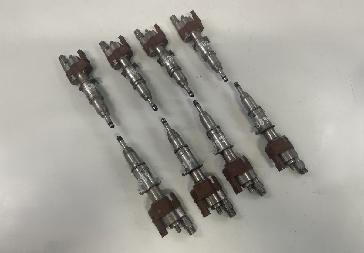 1353758526103 7585261-03 758526103 10181010 Fuel injector set BMW X6 (E71, E72) (2008-2014)