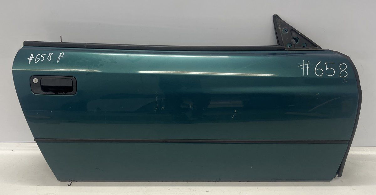 41511970610 Door Front Right BMW 8 (E31) (1990-1999)