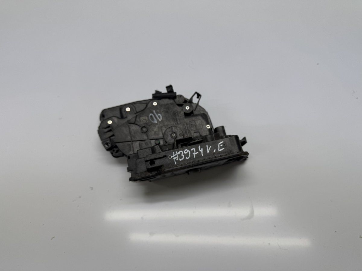 51217281931 7281931 Door Lock Front Left BMW X1 (F48) (2014-2022)