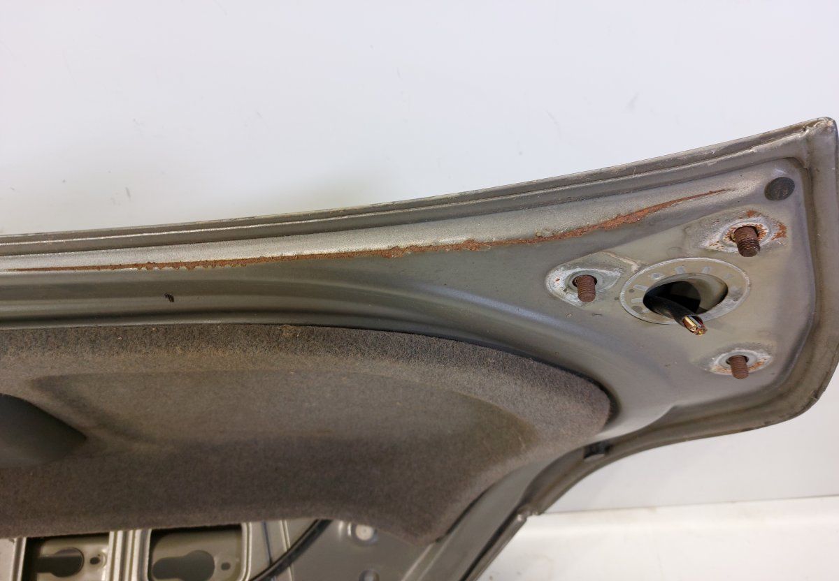 41627049252 Bootlid / tailgate BMW 7 (E65, E66) (2001-2009)