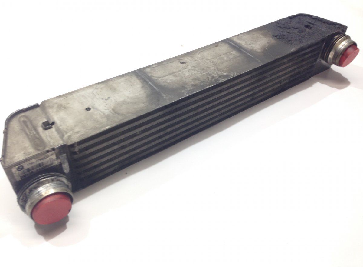 F6438000 Intercooler BMW 5 (E60, E61) (2003-2010)