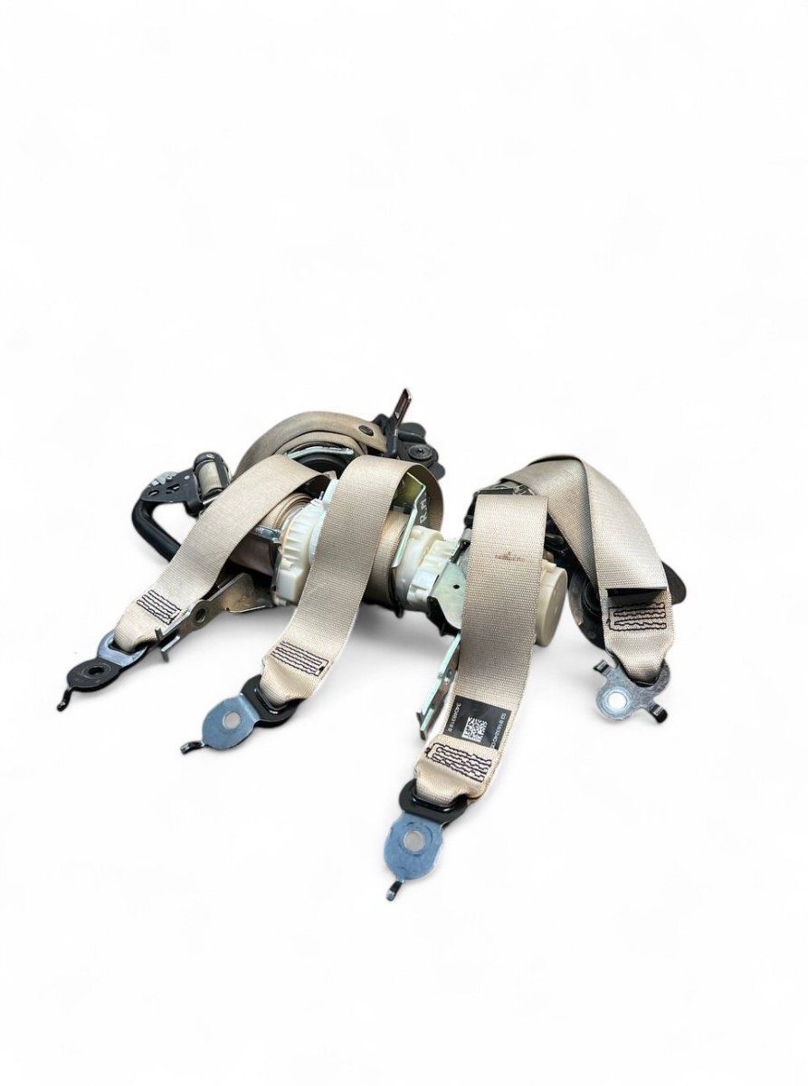 72119163240 72119163244 Seat Belt Set BMW 5 (F10, F11) (2010-2017)