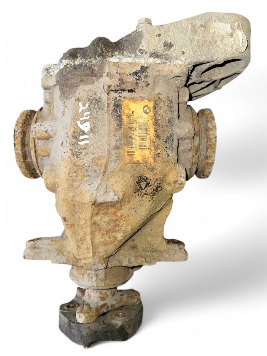 759885501 33107566170 7566170 Rear axle differential BMW 3 (E90, E91, E92, E93) (2005-2011)