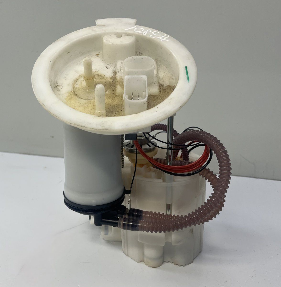223469306 0580200712 Fuel delivery pump BMW 3 (F30, F31, F34, F80) (2011-2019)