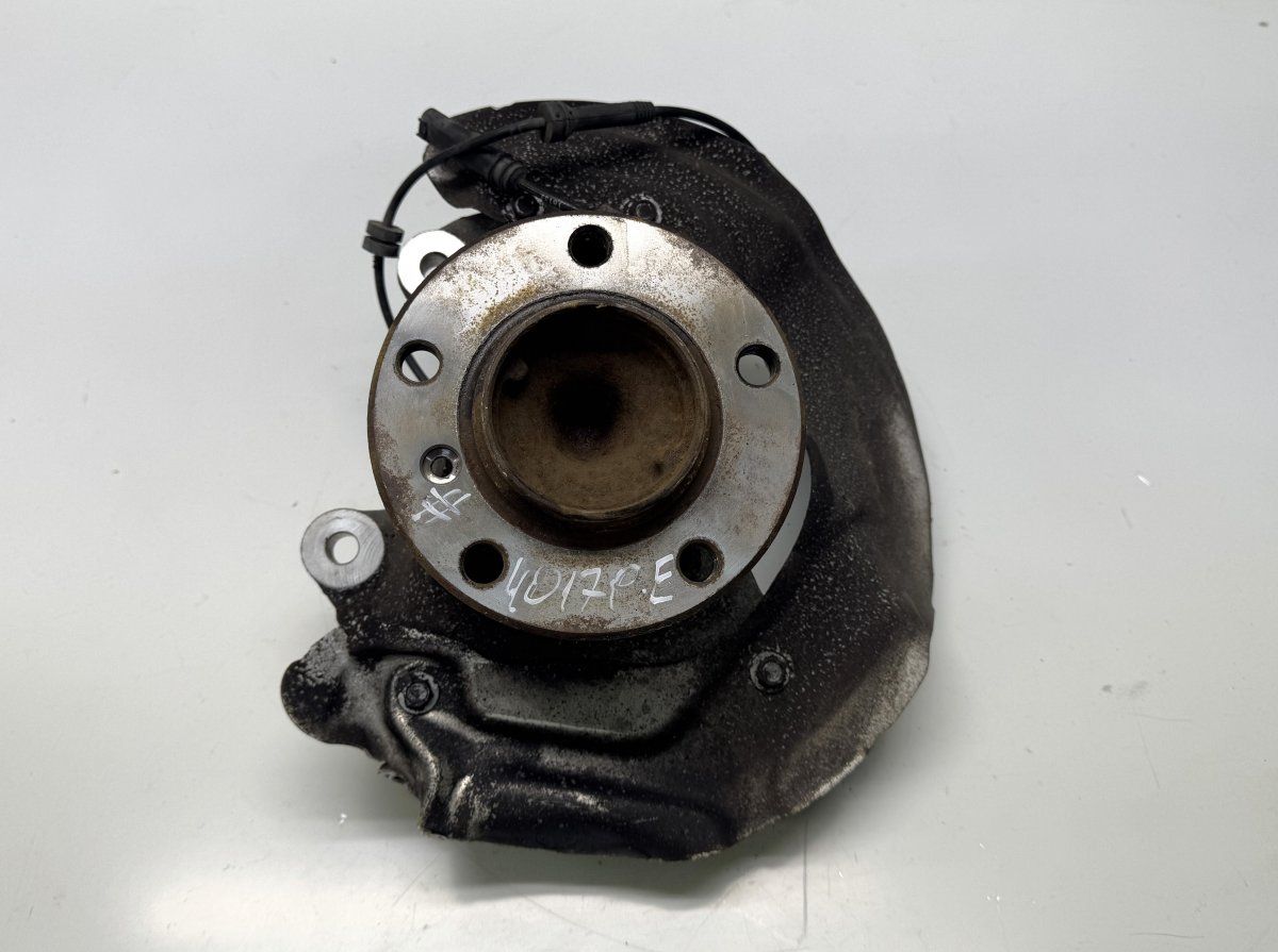 679228604 Wheel bearing housing front right BMW 1 (F20, F21) (2011-2019)