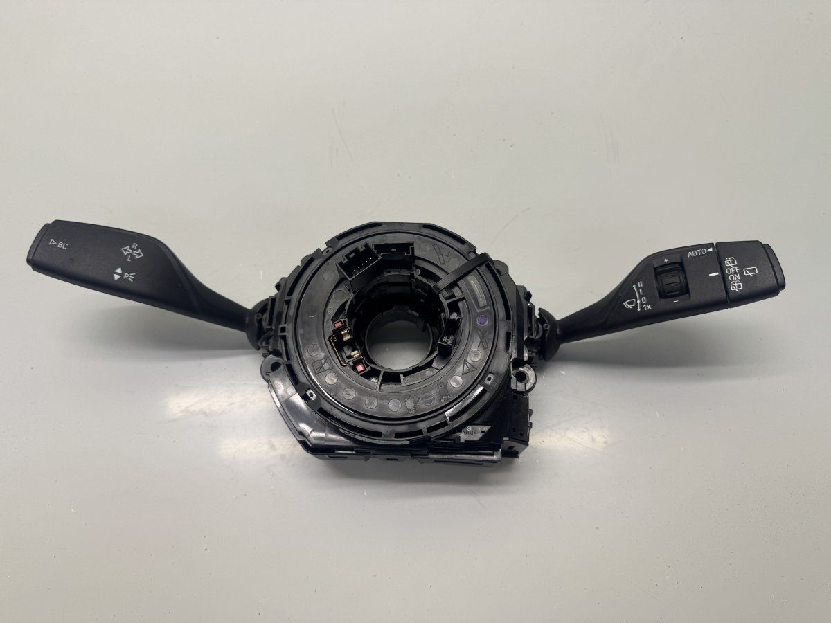 4216269 9368599 Indicator/wiper/slip ring switch (stalk) BMW 2 Active Tourer (F45, F46) (2013-2021)