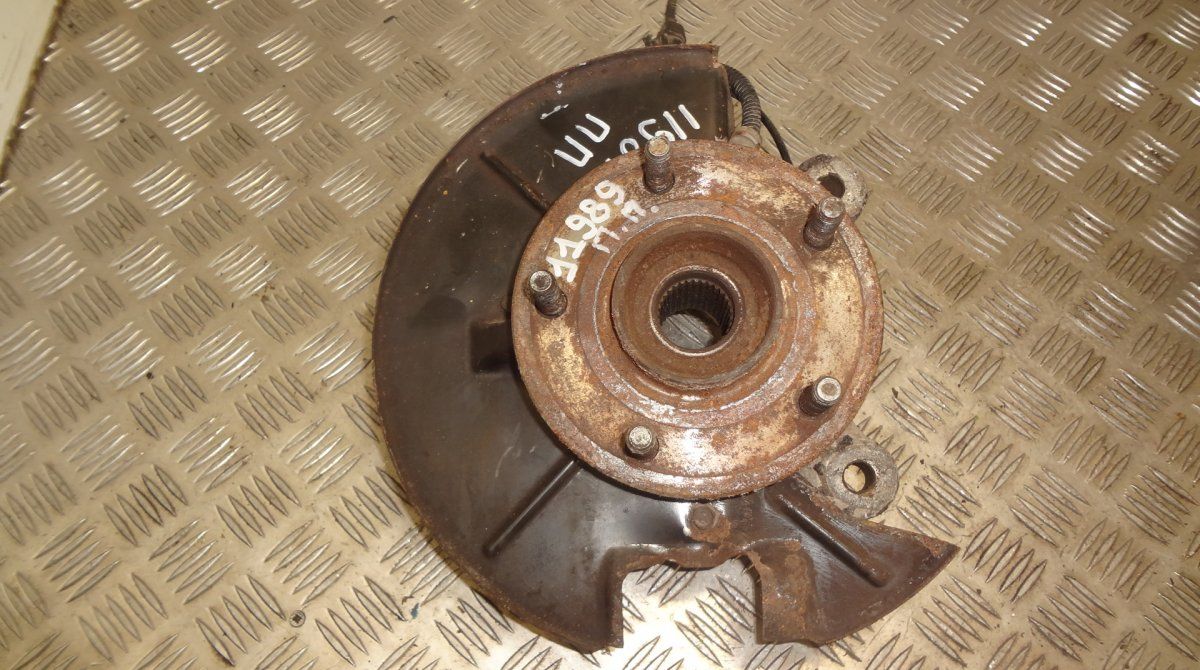 Wheel bearing housing front right CHRYSLER VOYAGER V (RT) (2007-2016)