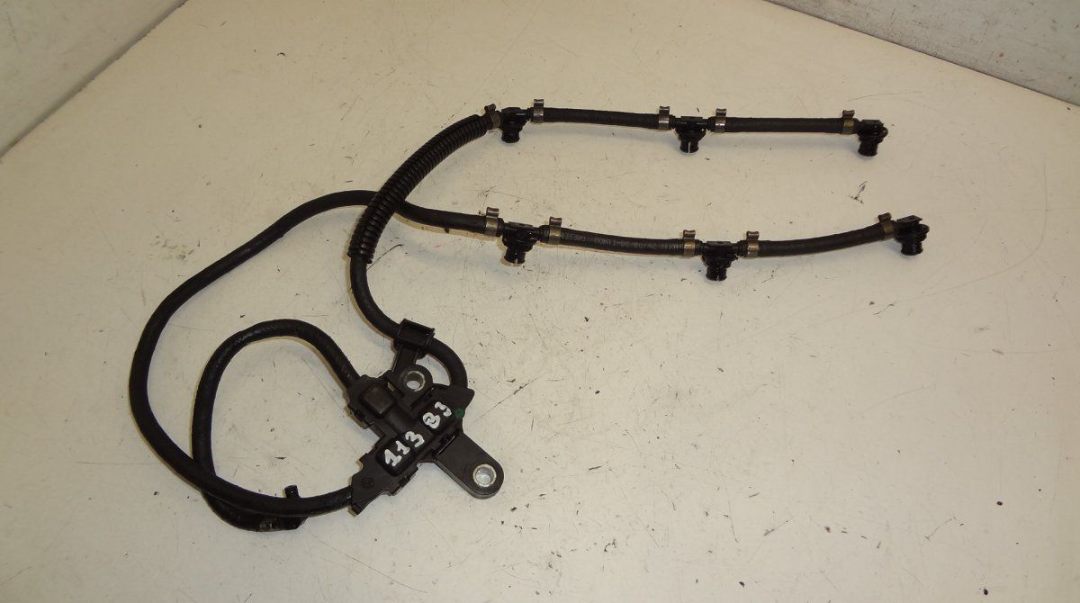 Set Of Fuel Injector pipes CHRYSLER 300C I (2004-2010)