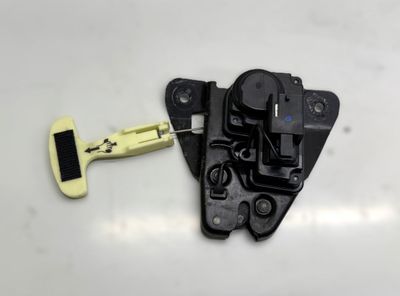 4589217AA Bootlid / tailgate lock CHRYSLER 300C II (2010-2023)